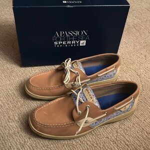 Sperry Bluefish Linen/Floral/sequins size 11